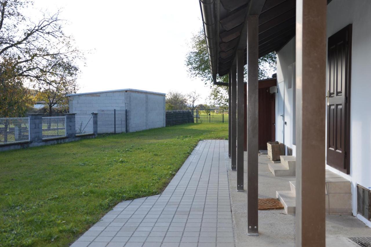 Kinderlachen Garantiert Lutzmannsburg Exteriér fotografie